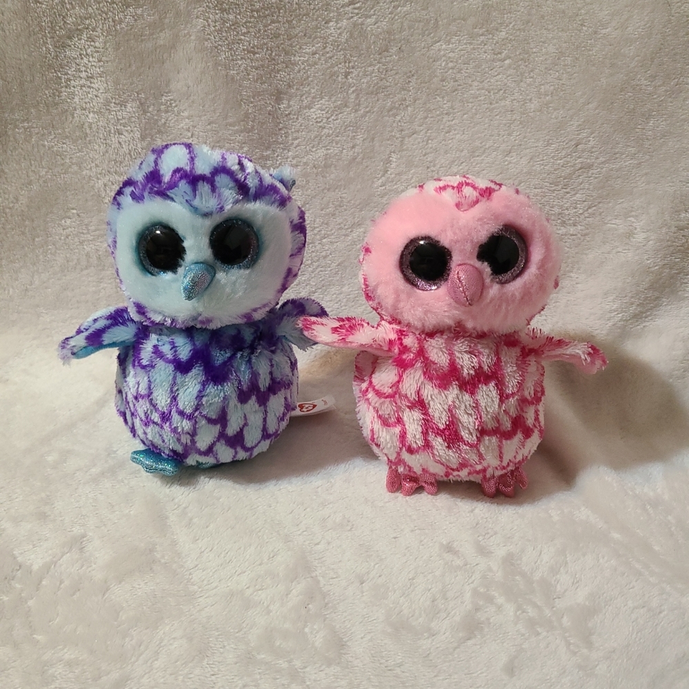 “Pinky the Barn Owl" and “Oscar the Barn Owl” Beanie Boo Plushes 6"